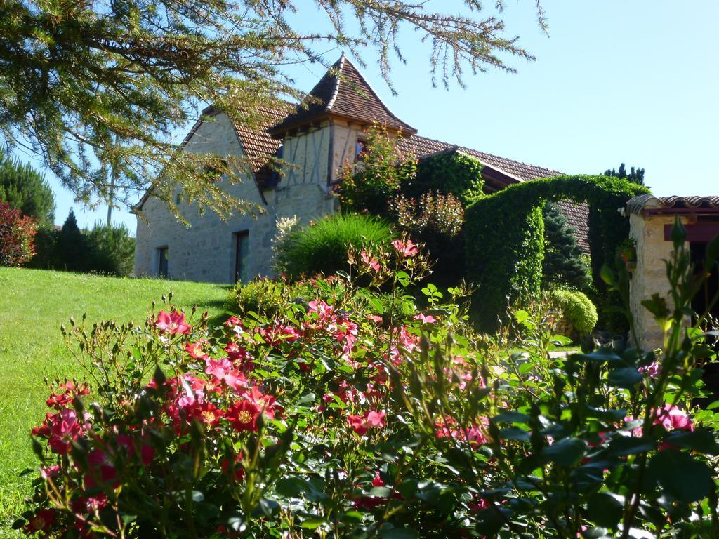 Bed and Breakfast Au Mas De Gamet Théminettes Esterno foto